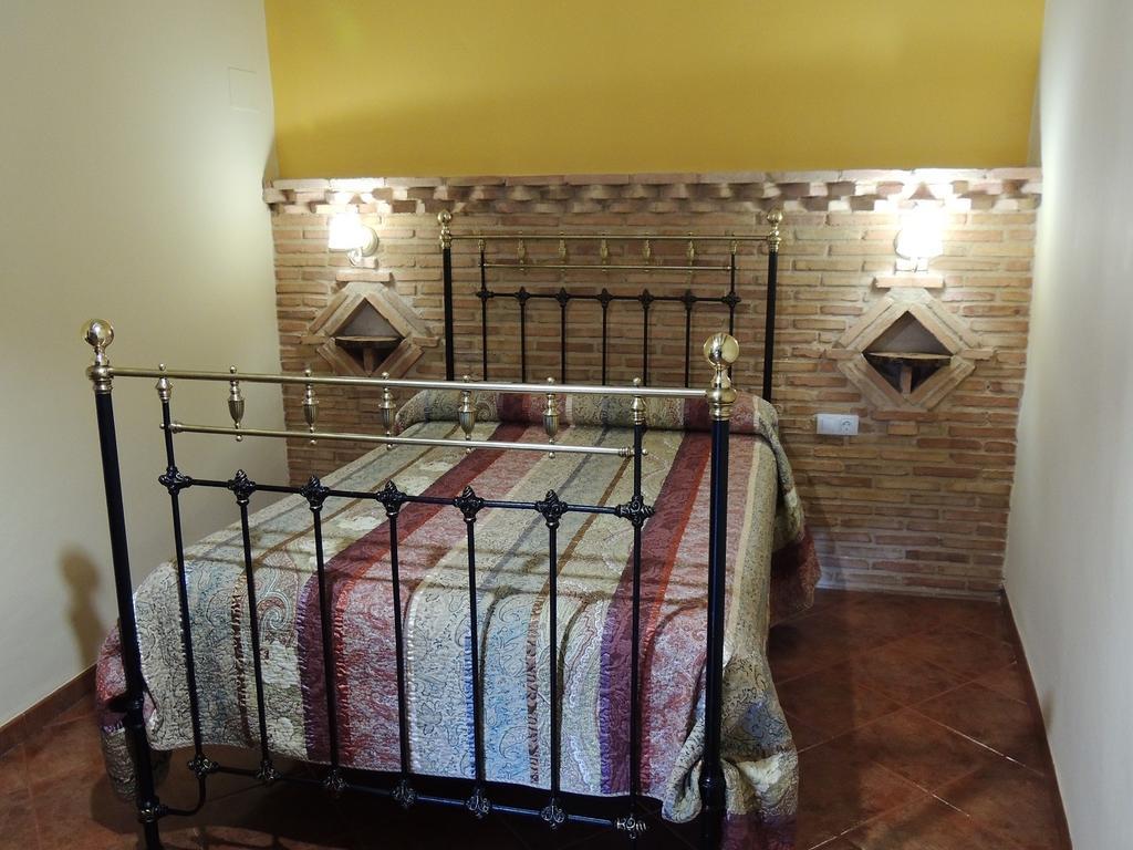 Las Bodegas Del Gilo Valdealgorfa Room photo