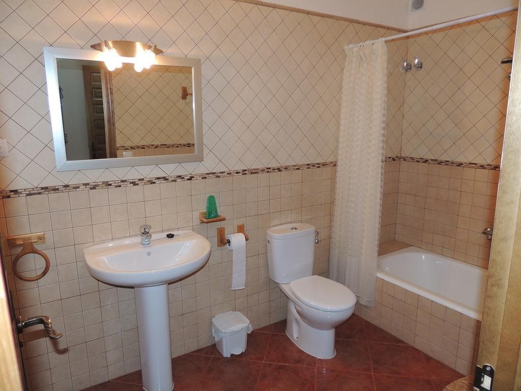Las Bodegas Del Gilo Valdealgorfa Room photo
